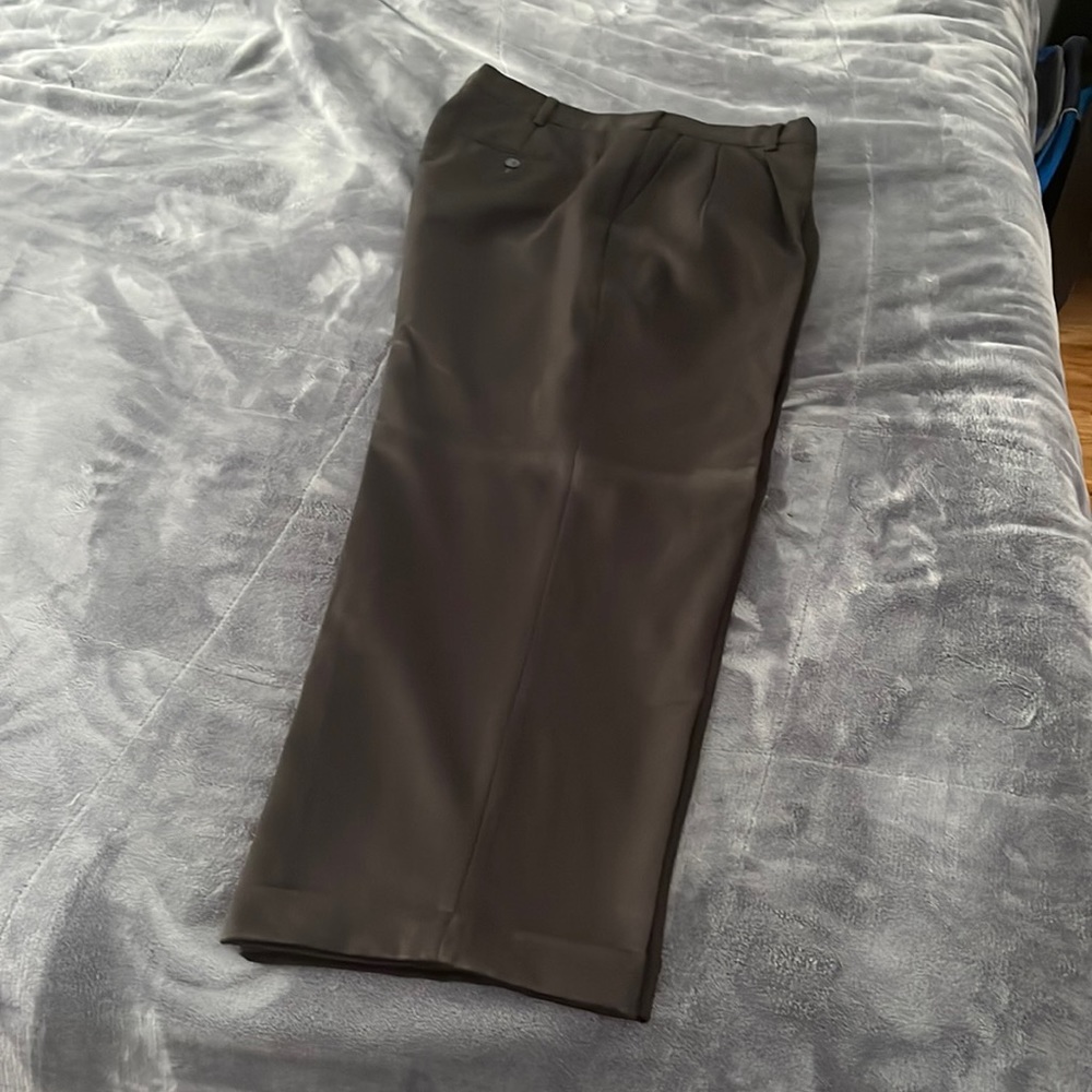 Van Heusen Mens 36X29 Black Dress Pants